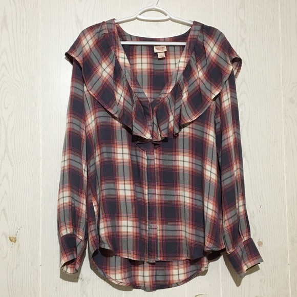 Mossimo Supply Co. Tops - NWOT Mossimo plaid button down blouse